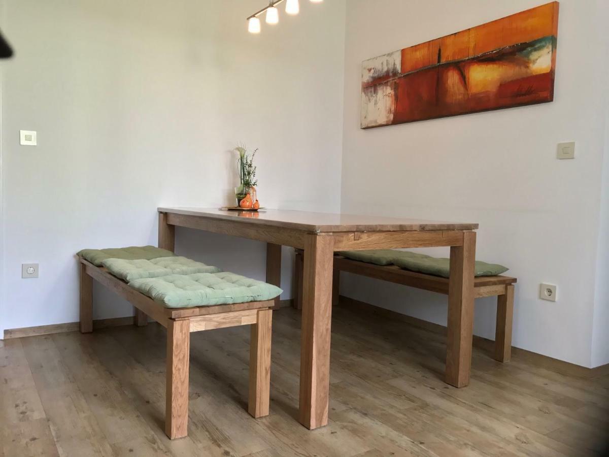 Ferienwohnung Foehrenweg Ноймаркт  Экстерьер фото